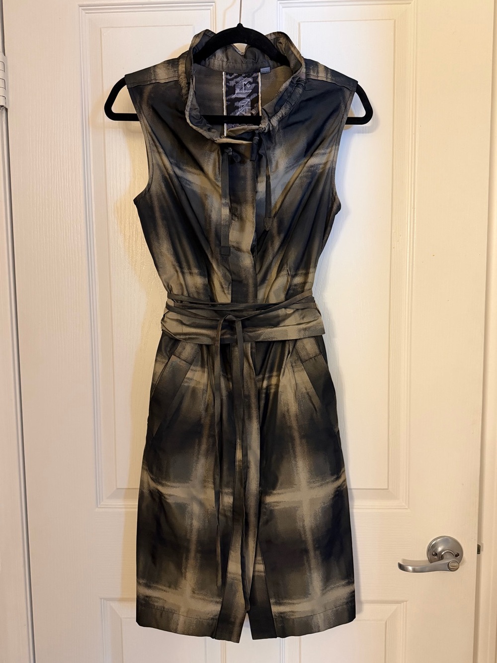 L.A.M.B. Vintage 2007 Fall Collection Taffeta Dress EUC Size 6